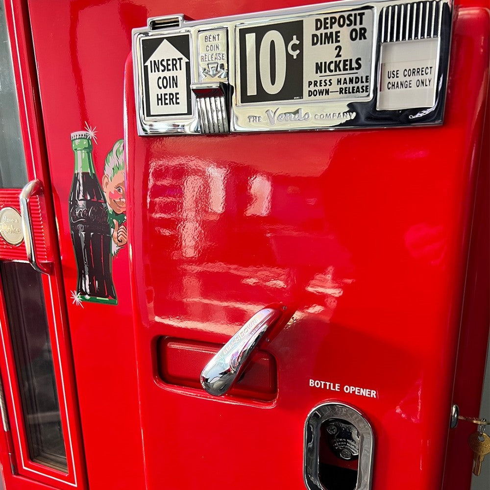 Original Restored 1950's Coca-Cola Fridge - Front Details